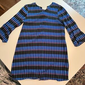 Black and Blue Casual Dress with Bell Sleeves